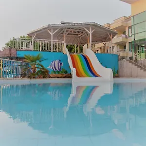 4* Hotel Perla I